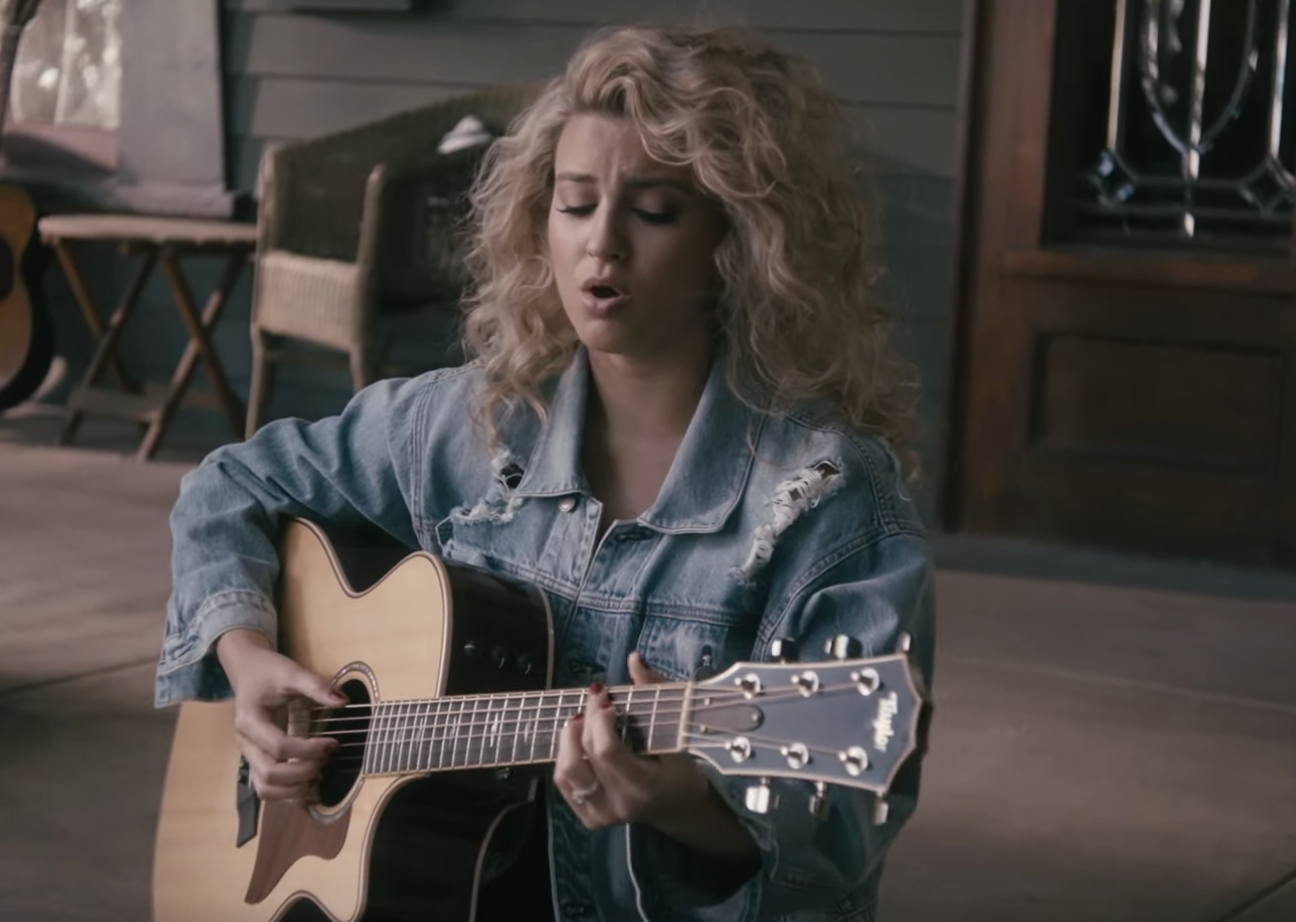 Tori Kelly Sorry Would Go A Long Way Noisebeast